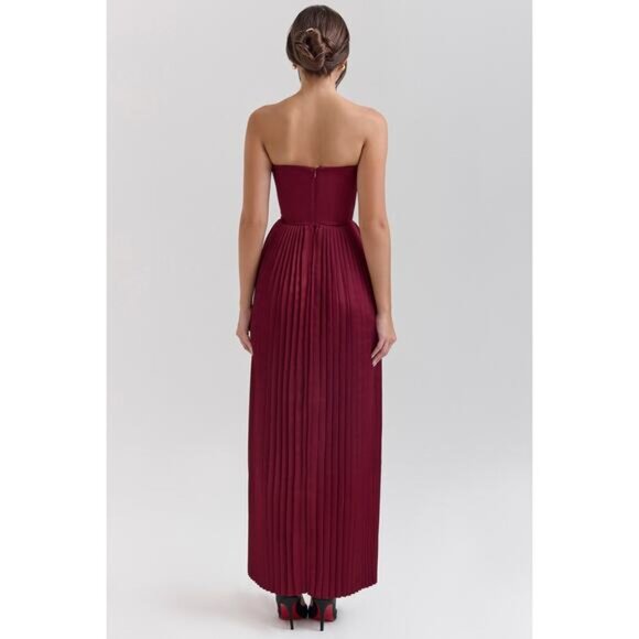 Marcella berry pleated georgette maxi dress - Picture 4 of 4